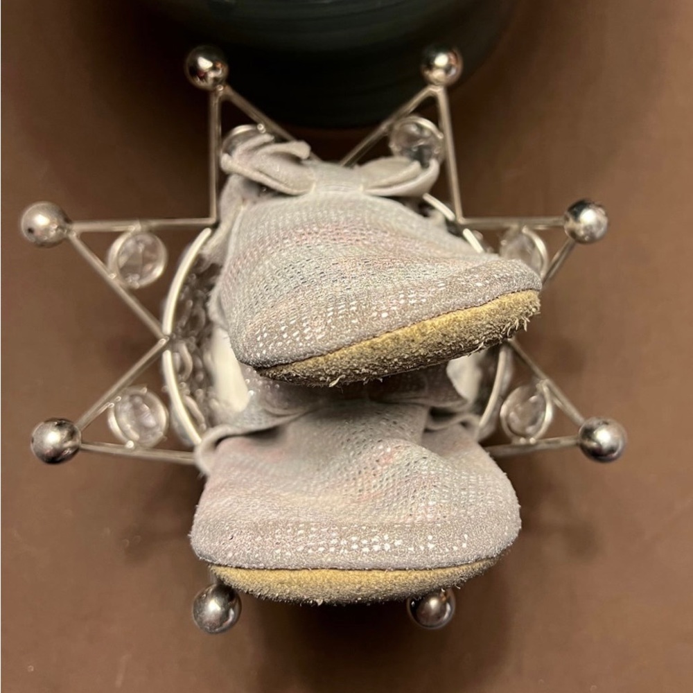 Freshly Picked cute silver metallic bow 4 - Picture 5 of 8